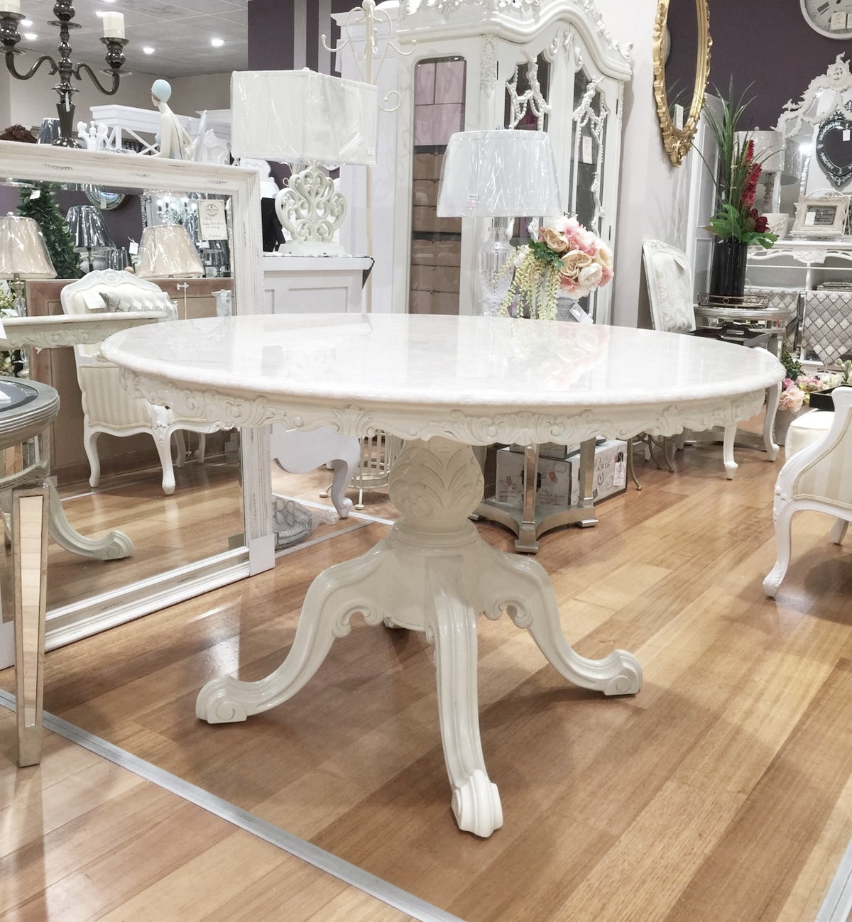 E French Dining Table Carved Edge Cream Or White Marble Top Glamour Living E French Dining Table Carved Edge, French Round Dining Set
