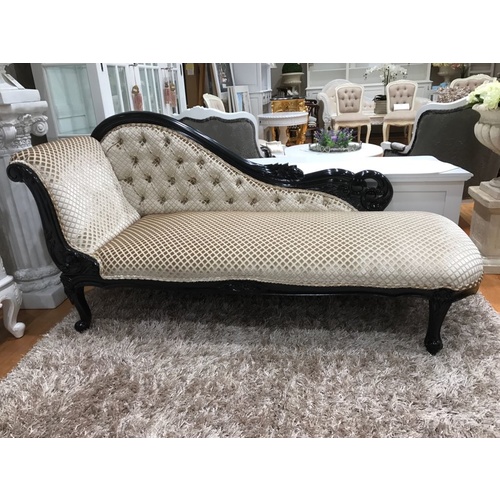 Portia Chaise Lounge