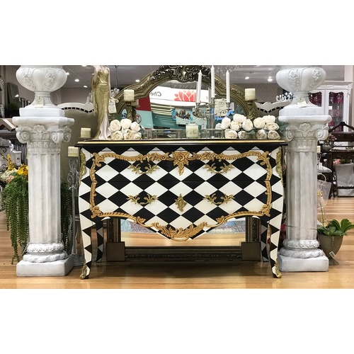 Chantelle French Commode